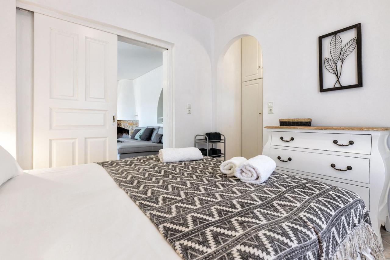 Daphne'S Lux Villa Paraspori  ภายนอก รูปภาพ