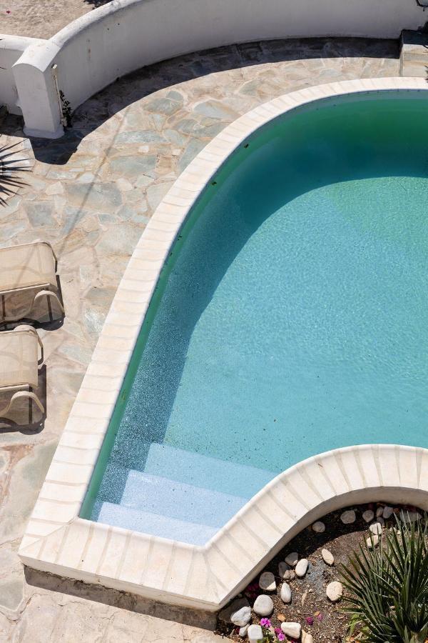 Daphne'S Lux Villa Paraspori  ภายนอก รูปภาพ